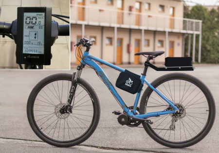 SADA COMFORT PRO BĚŽNOU CYKLISTIKU - Výkon pohonu: Standardní 250W, Dojezd a umístění baterie: V brašně, dojezd až 180 km (19Ah, 684Wh), Rychlost nabíjení: Standardní nabíjení 2 A, Typ displeje: Pokročilý LCD C965