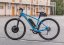 SADA CITY POWER - Výkon pohonu: 750W, Umístění motoru: V předním kole, velikost ráfku 26", Dojezd a umístění baterie: Na rám, dojezd až 140 km (13Ah 624Wh), Rychlost nabíjení: O polovinu rychlejší nabíjení 5 A
