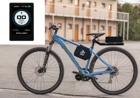 SADA EXTREME PRO NEJNÁROČNĚJŠÍ JEZDCE - Výkon pohonu: Nejvýkonnější 1000W, Dojezd a umístění baterie: V brašně, dojezd až 140 km (13Ah 624Wh), Rychlost nabíjení: Standardní nabíjení 2 A, Typ displeje: Pokročilý IPS 860CM barevný
