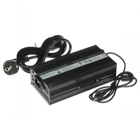 Motor power 1000W, capacity of a smaller frame battery 13Ah range of up to 100 km