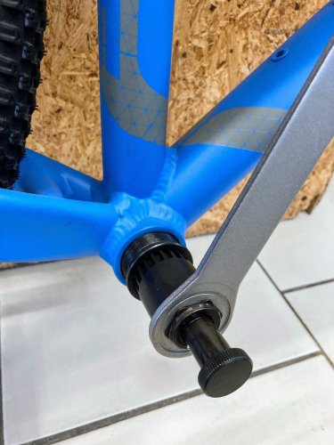 Bottom Bracket Tool BBB
